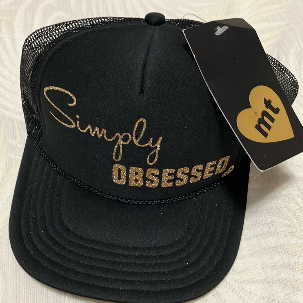 NWT Simply Obsessed Hat